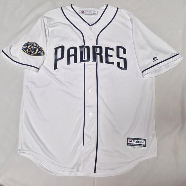 샌디에이고 파드리스 홈 매니 마차도 유니폼 팝니다 