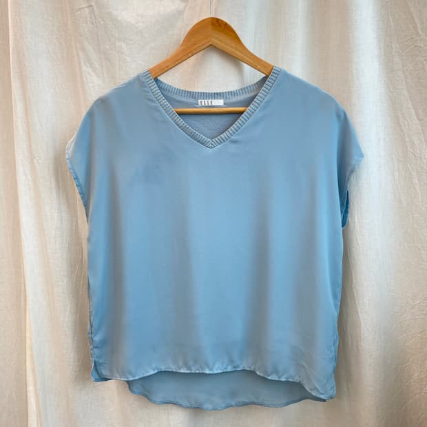 ELLE 스카이블루 민소매블라우스(M)