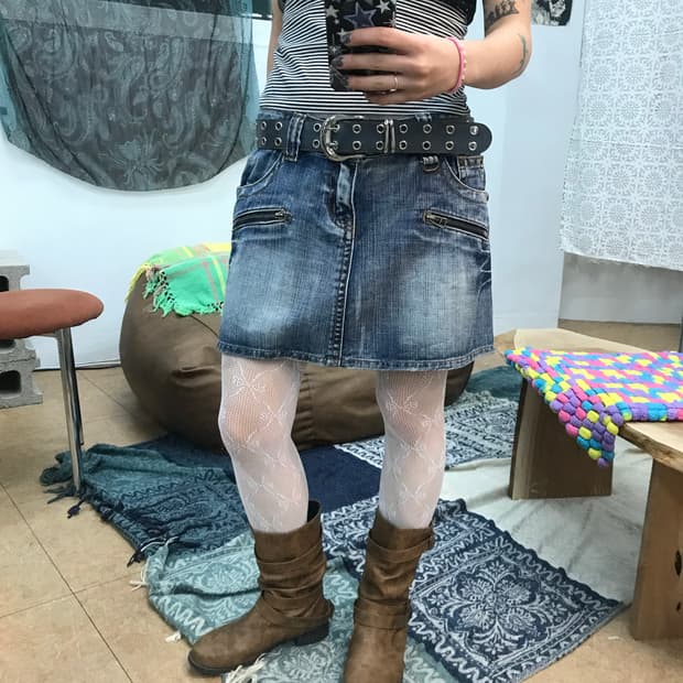 Ugiz 지퍼 디테일 데님 미니스커트