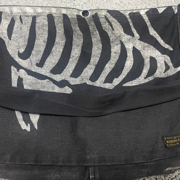 캐피탈 14oz 데님 본 북 백