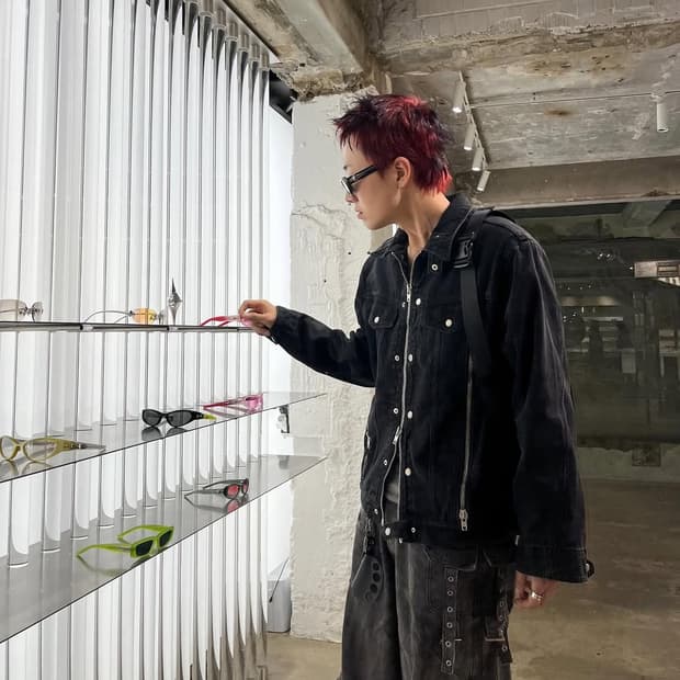 넥스트도어립스 투웨이데님흑청자켓