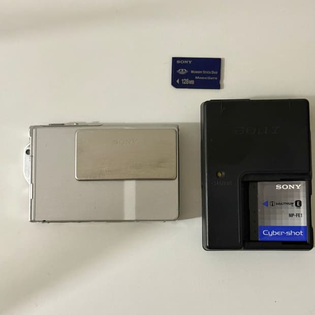 소니 사이버샷 DSC-T7 빈티지 디카