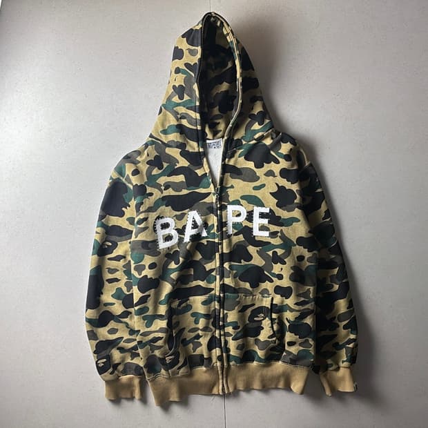 베이프 카모 비즈 후드집업