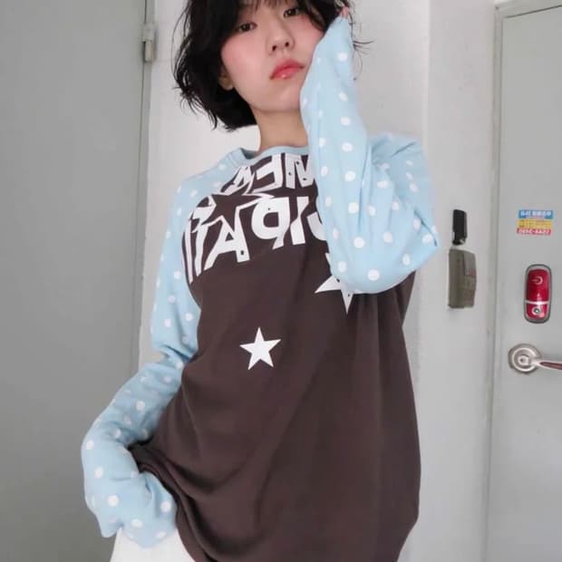 배색 레터링 도트 루즈핏 래글런 긴소매티셔츠 민트 도트 롱슬리브