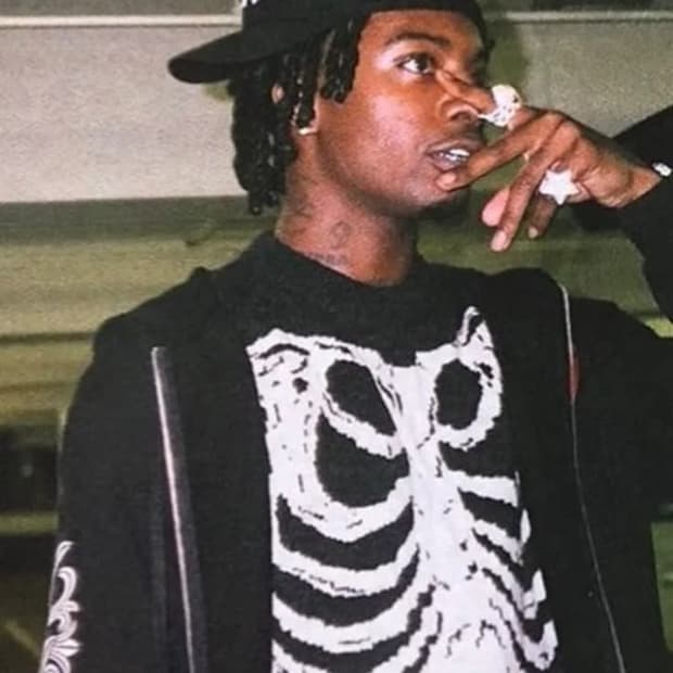 생로랑 18FW 스켈레톤 니트 스웨터