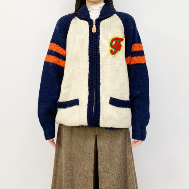  FAVORITE PLEVO  니트 집업