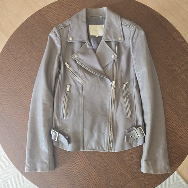 (44반) 마쥬 maje 램스킨 라이더 자켓 (애토프?)