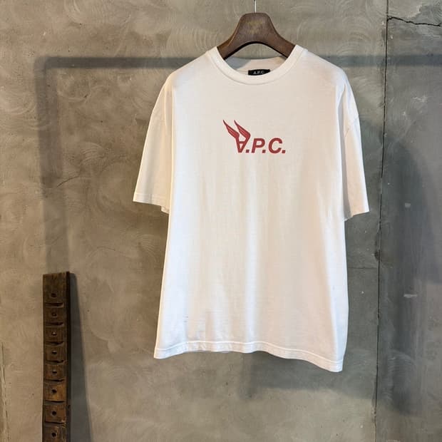 아페쎄 티셔츠 100