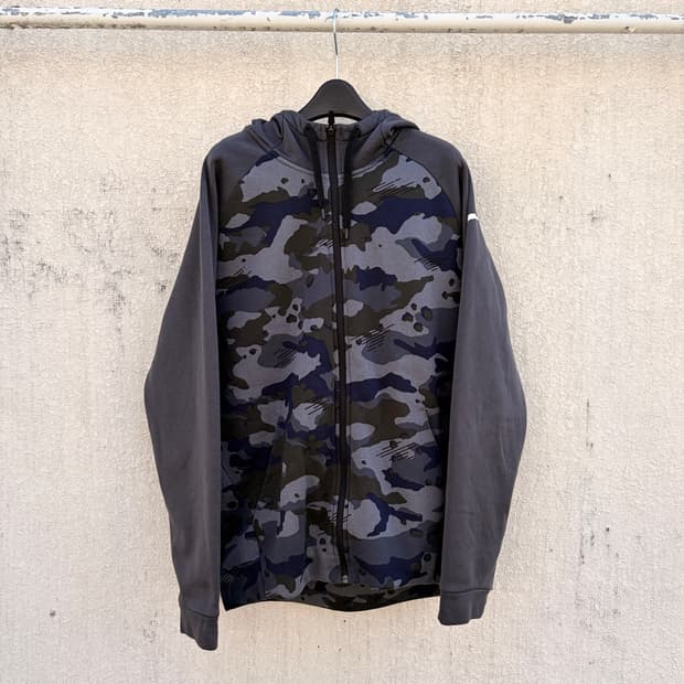 L)나이키 카모플라쥬 패턴 후드집업