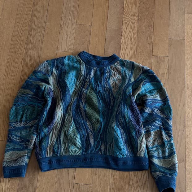 쿠지 케이블 니트