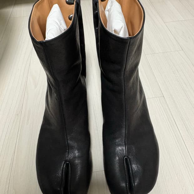 마르지엘라 타비 부츠 블랙 3cm