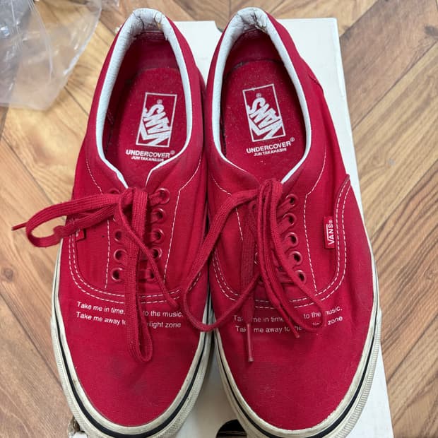 언더커버 반스 에라 레드 270