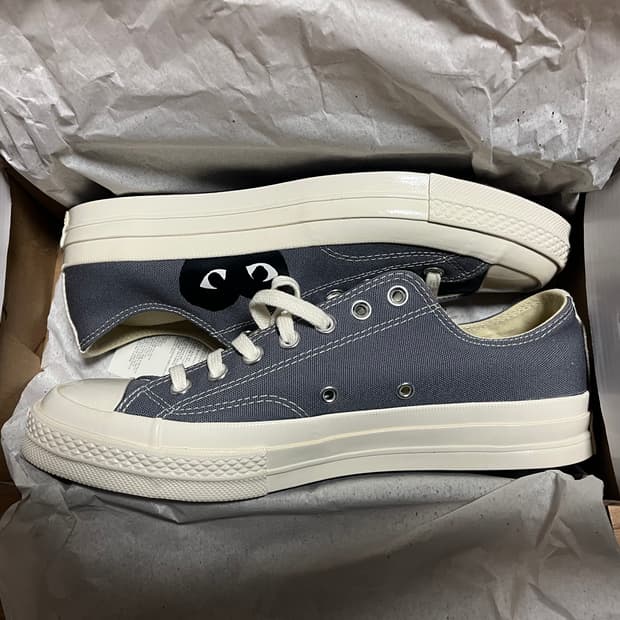 컨버스 척 70 로우 꼼데가르송 콜라보 딥그레이