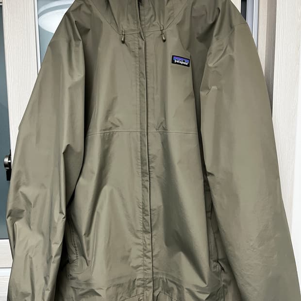 파타고니아 토렌쉘 세이지카키 xl