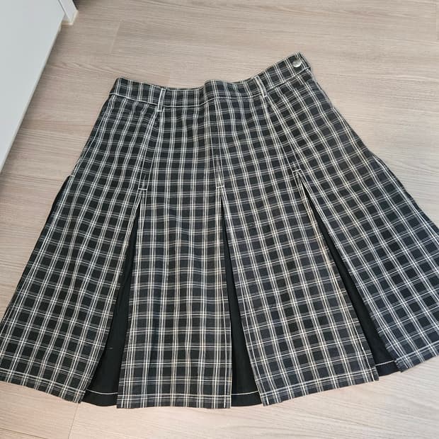 막스마라 주름치마 미니스커트