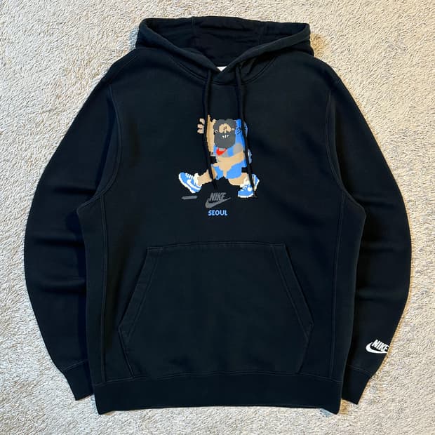 나이키 신형 퓨추라 서울 기모 후드티 블랙