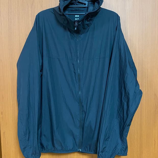 [UNIQLO] 유니클로 경량 바람막이 자켓 블랙 XL사이즈