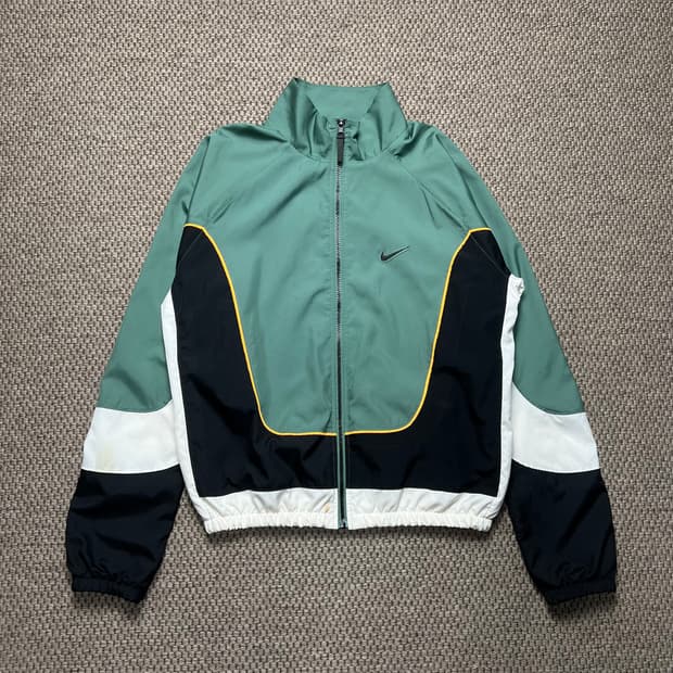 나이키 스로우백 바람막이 M