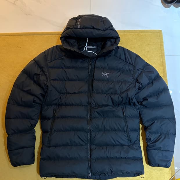 아크테릭스 토륨 블랙