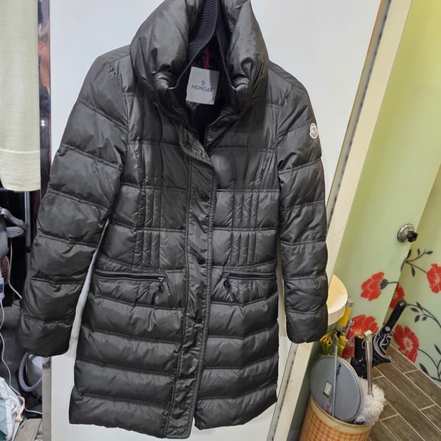 몽클레어 롱 패딩