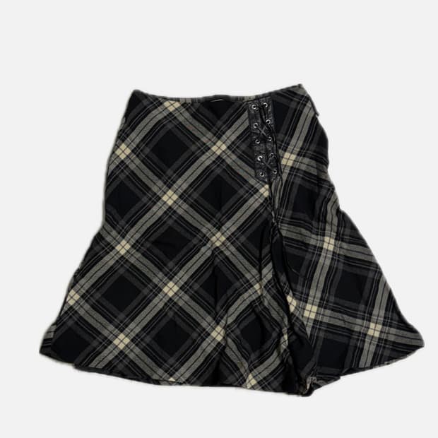 체크 패턴 아일렛 스커트 
