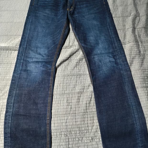 리바이스 513  34/32 새상품 140주년 한정판