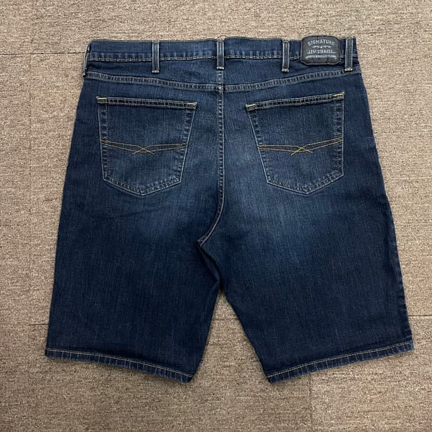 (40) Levi's 리바이스 데님 반바지