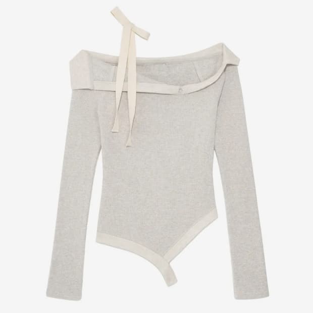 글로니 데미 컷아웃 롱슬리브 