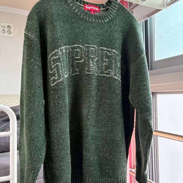 슈프림 콘트라스트 아크 스웨터 올리브 사이즈 M 팝니다