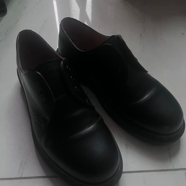 닥터마틴 1451 스무스 블랙 270