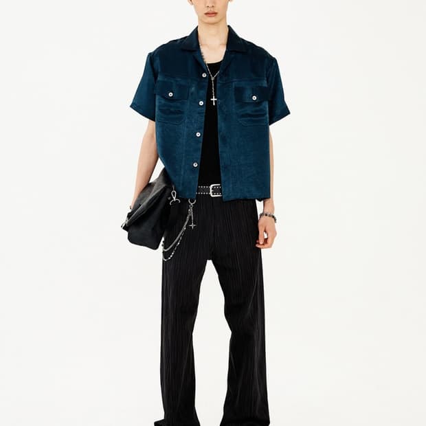 알렌느 Open Collar Crinkled Satin Shirt 네이비