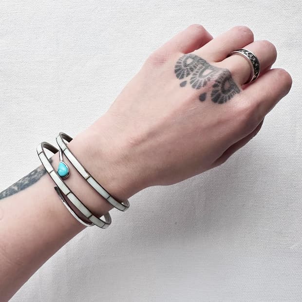 aged metal bangle set