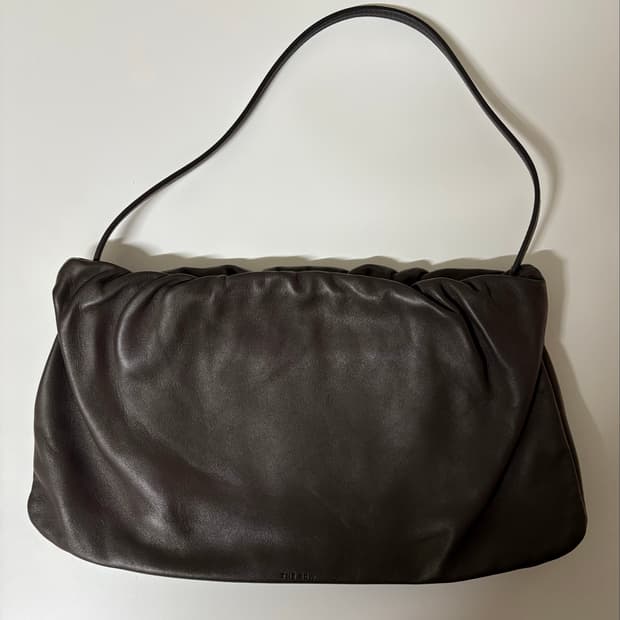 더로우 부어스 XL백 다크브라운 The Row Bourse xl bag