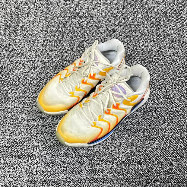 빈티지9. 나이키 KD 17 EP 유니버시티 골드 농구화 운동화