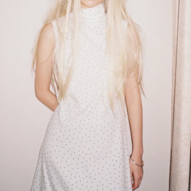 샵페어리 faerie tiny star turtleneck dress 