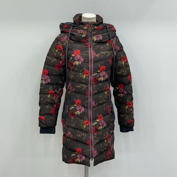 오일릴리 다운 패딩