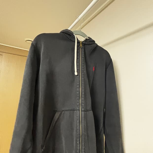 폴로 후드집업