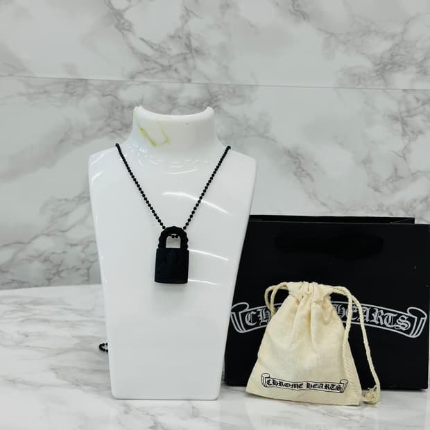 [새상품급] 크롬하츠 실리크롬 패드락 플로니 목걸이