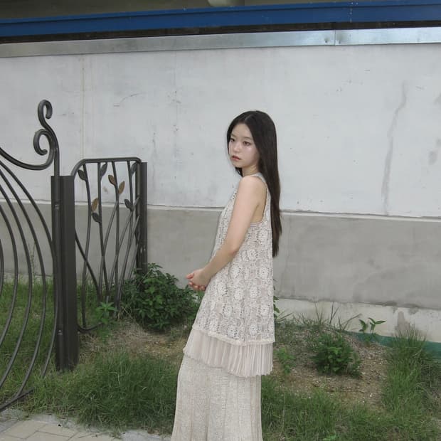 베이지 레이스 플라워 원피스