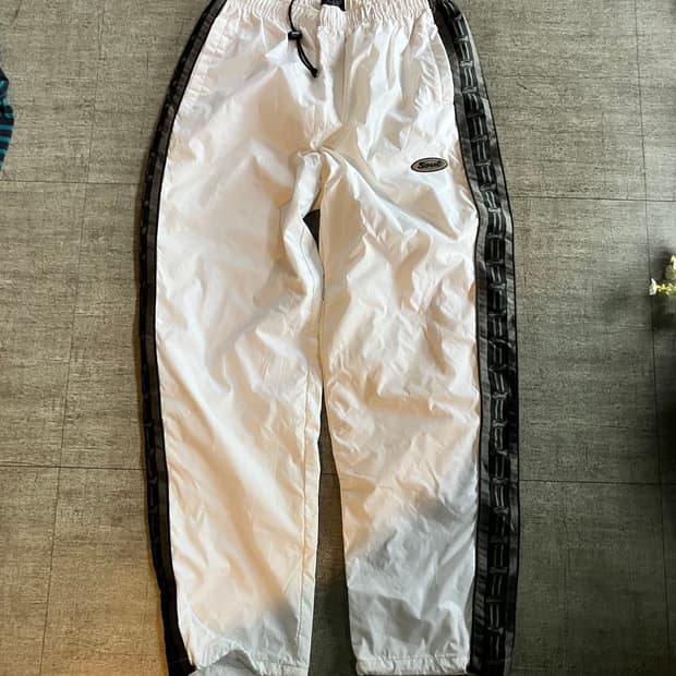 일본빈티지 Soue 올드스쿨스트릿 사이드라인 바람막이팬츠