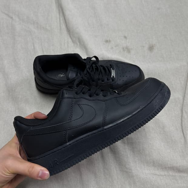 나이키 에어포스1 로우 올블랙 265