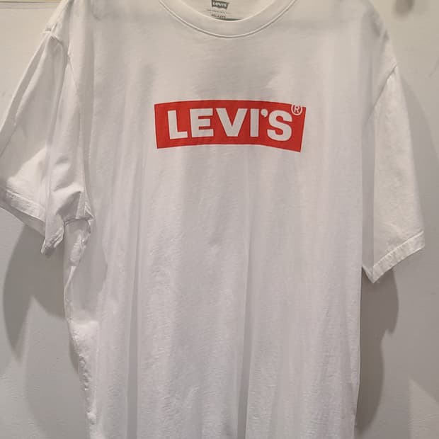 리바이스 반팔 라운드 티셔츠 