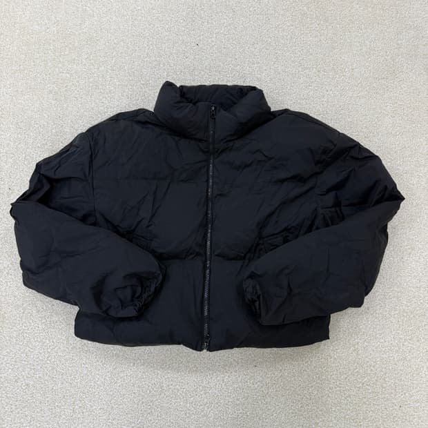 M 코드그라피 숏 푸퍼 패딩 0126T1