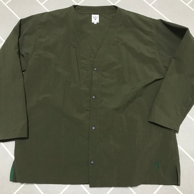 남이서팔 버튼 가디건 