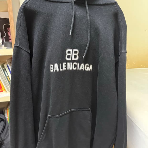 발렌시아가 BB 픽셀 로고 후디