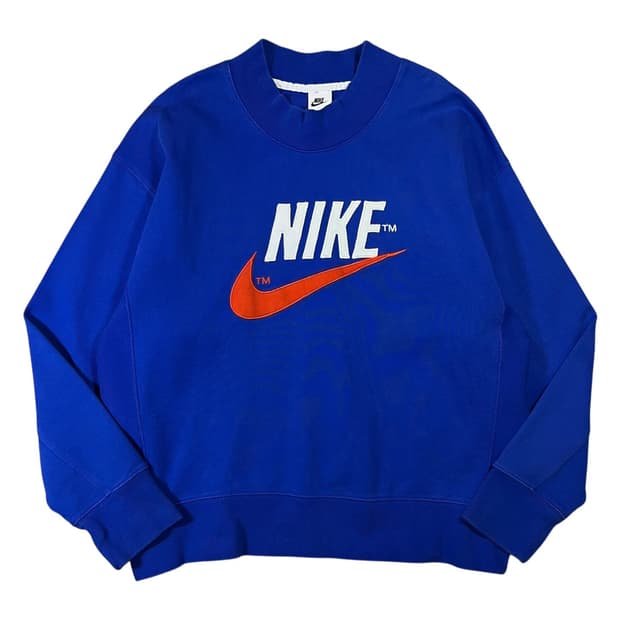 나이키 NSW 트렌드 오버셔츠 게임 로얄 맨투맨
