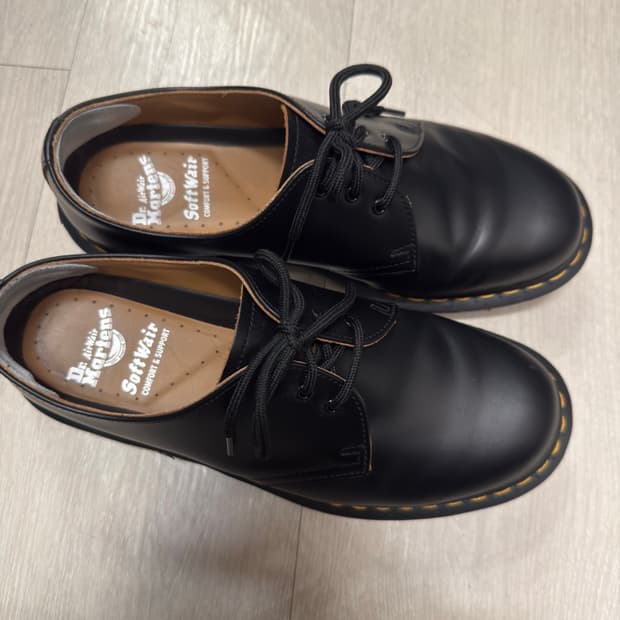 닥터마틴 1461 mie 270