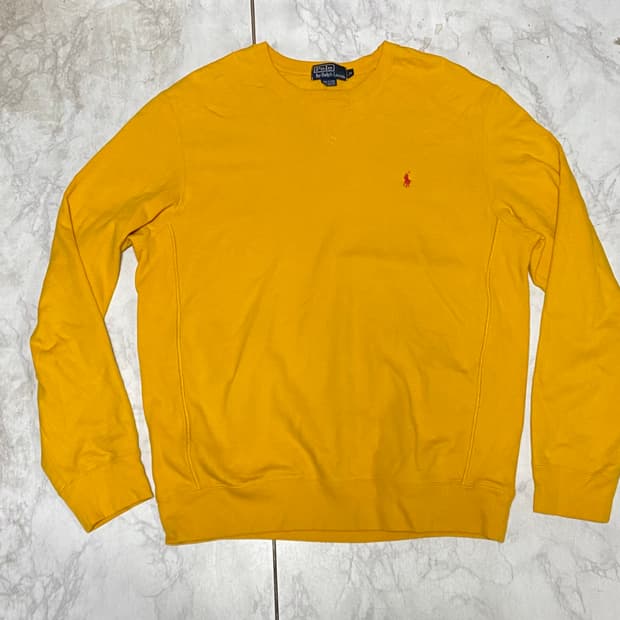 폴로 옐로우 맨투맨티셔츠 105