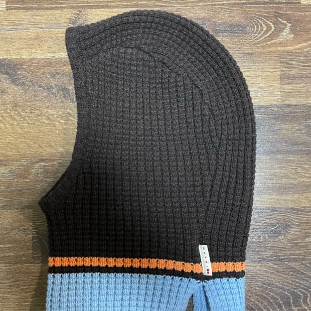 유니클로 x 마르니 바라클라바