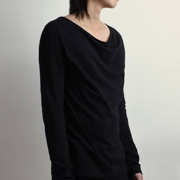 Dasscholoss.garments semi drape 롱슬리브 1